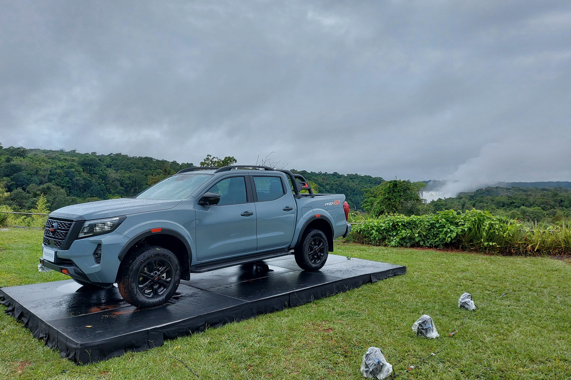 nueva nissan frontier 2022 exterior