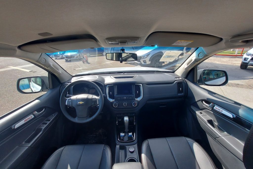 Chevrolet S10 Z71 descripción Mendoza interior