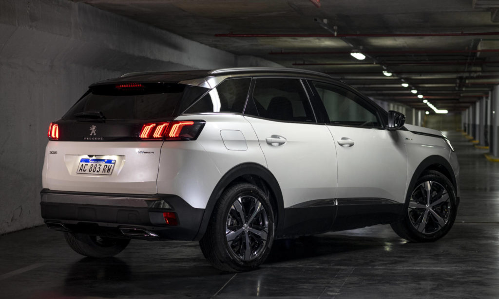 Peugeot 3008 Hybrid4 2022