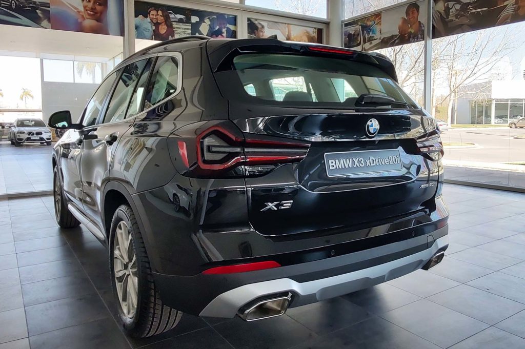BMW X3 xDrive20i