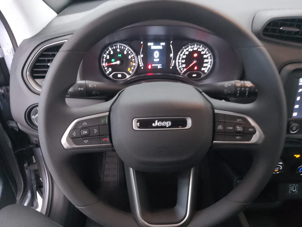 renegade 2022 interior