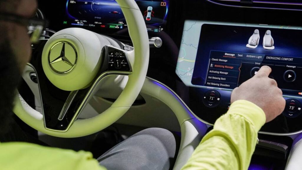 Mercedes-Benz ChatGPT