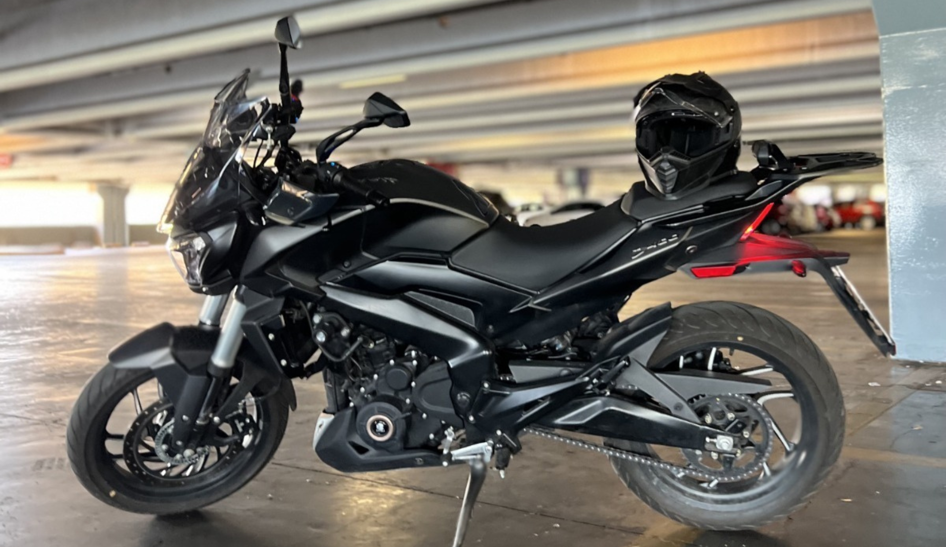 Bajaj Dominar Tourer 400.