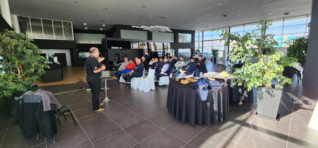 Mercedes Camiones y Buses