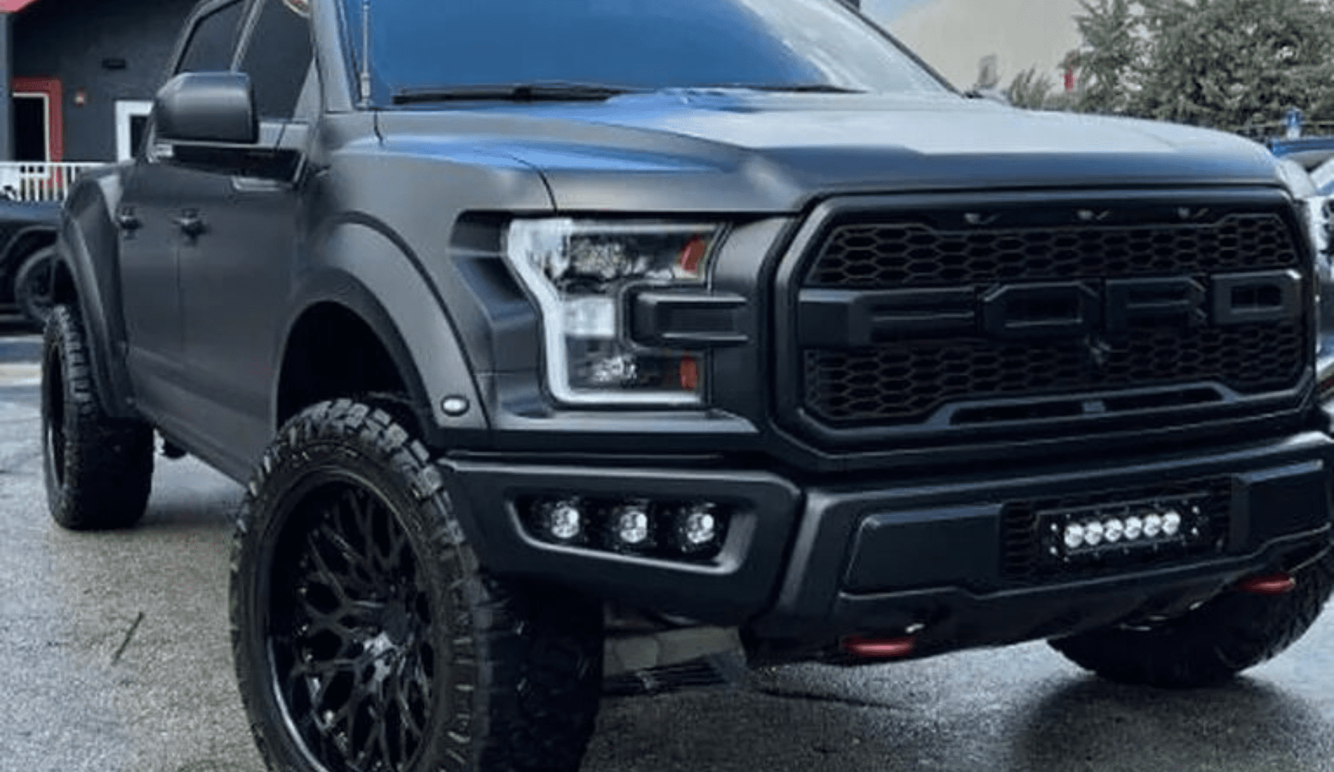 La Ford Raptor de la Rosalía.