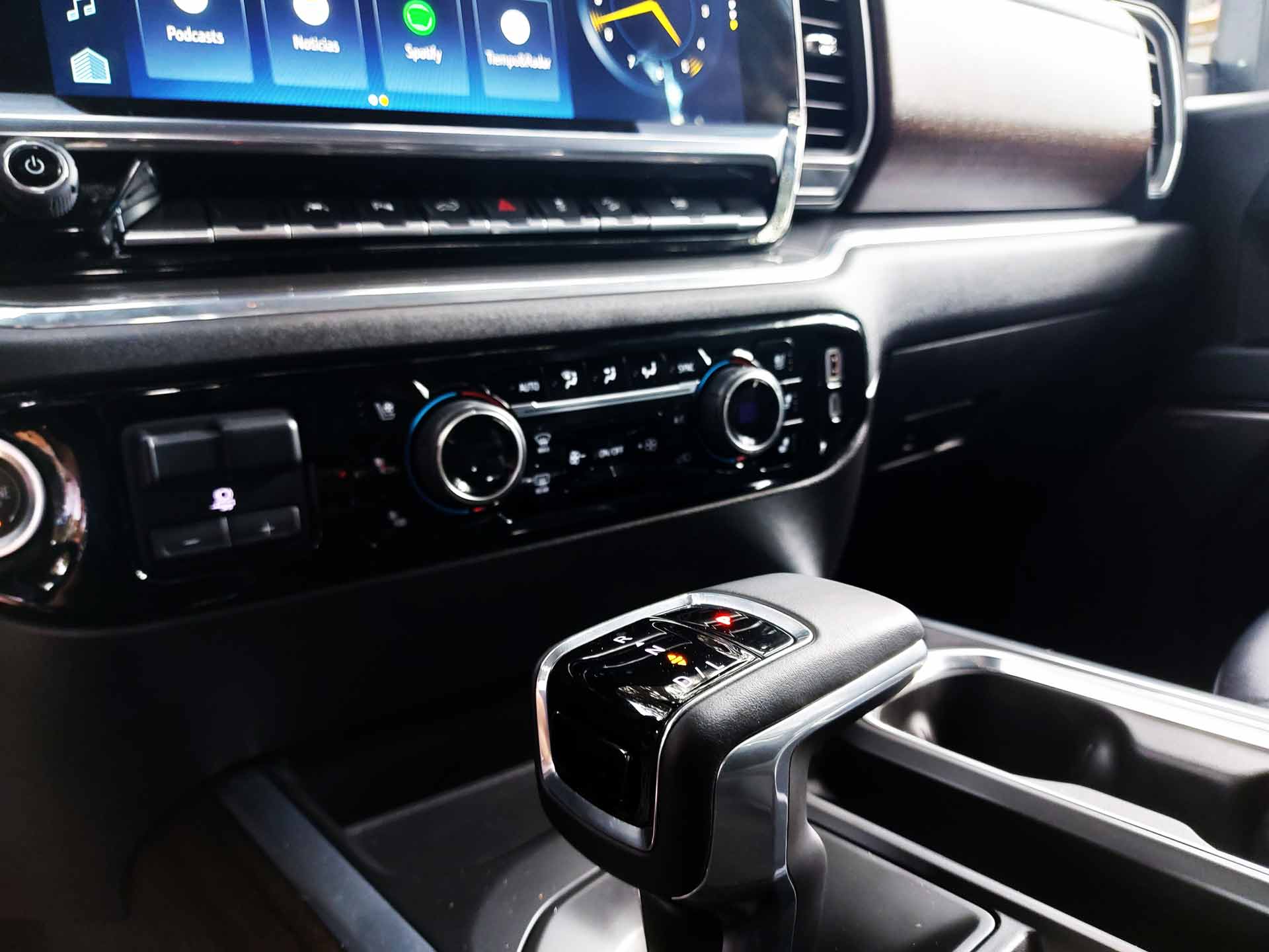 Chevrolet-Silverado-High-Country-selectora