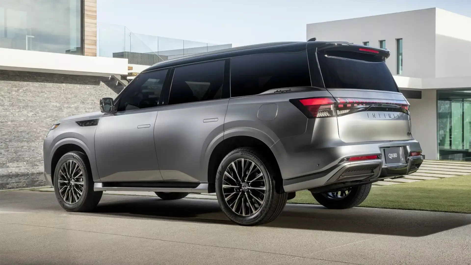 Infiniti QX80 2025