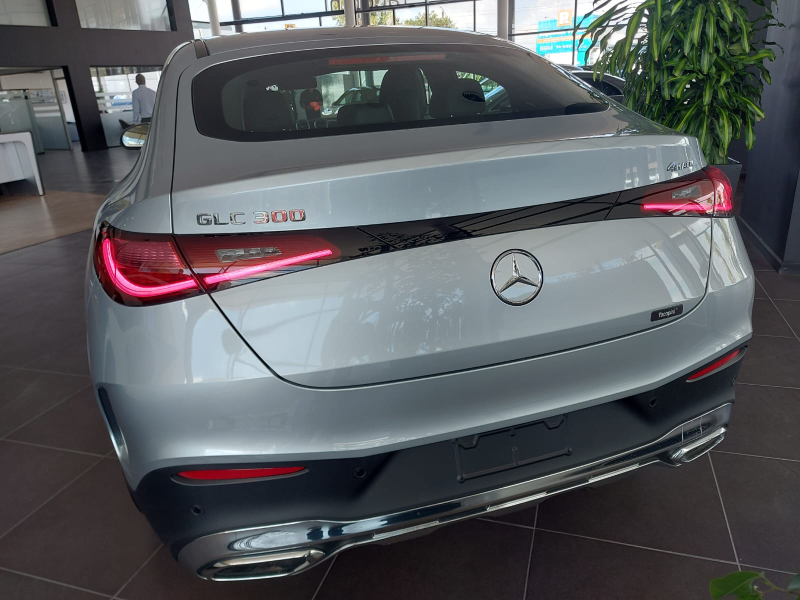 MB GLC vista trasera