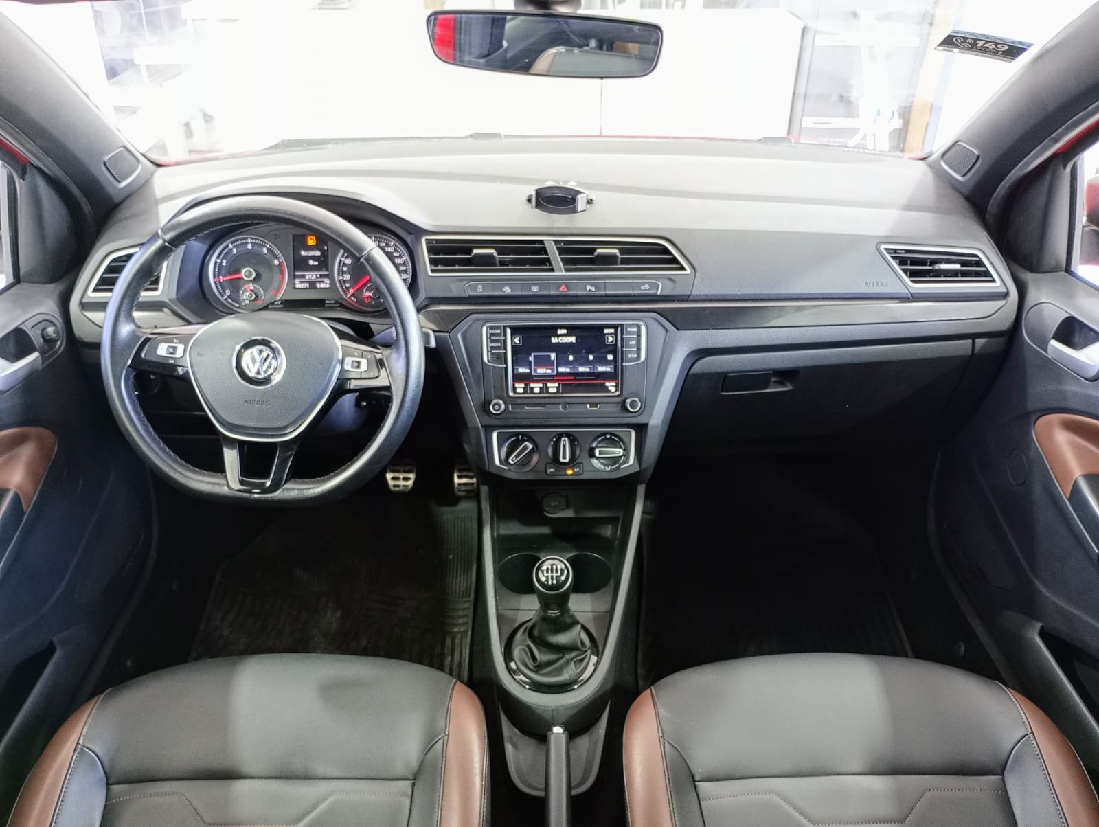 Saveiro 2018 interior