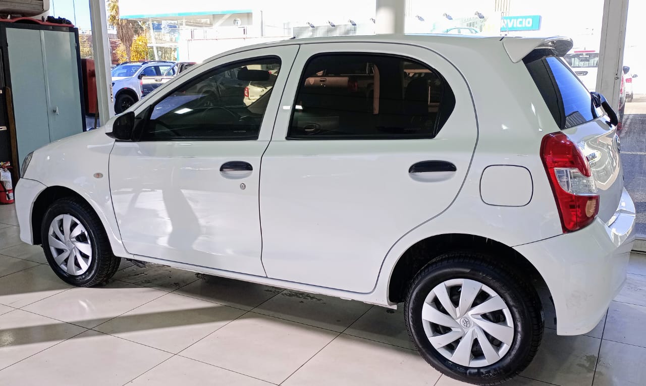 Toyota Etios