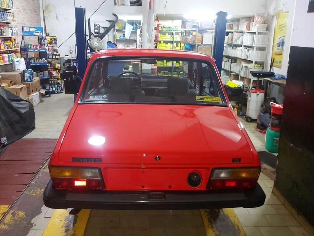 renault 12