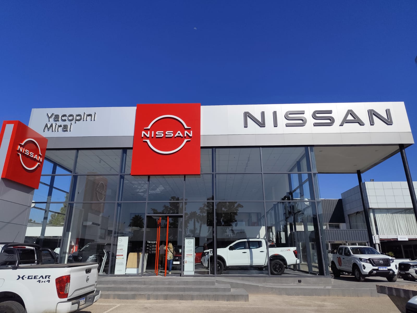 Nuevo nissan territorio yacopini