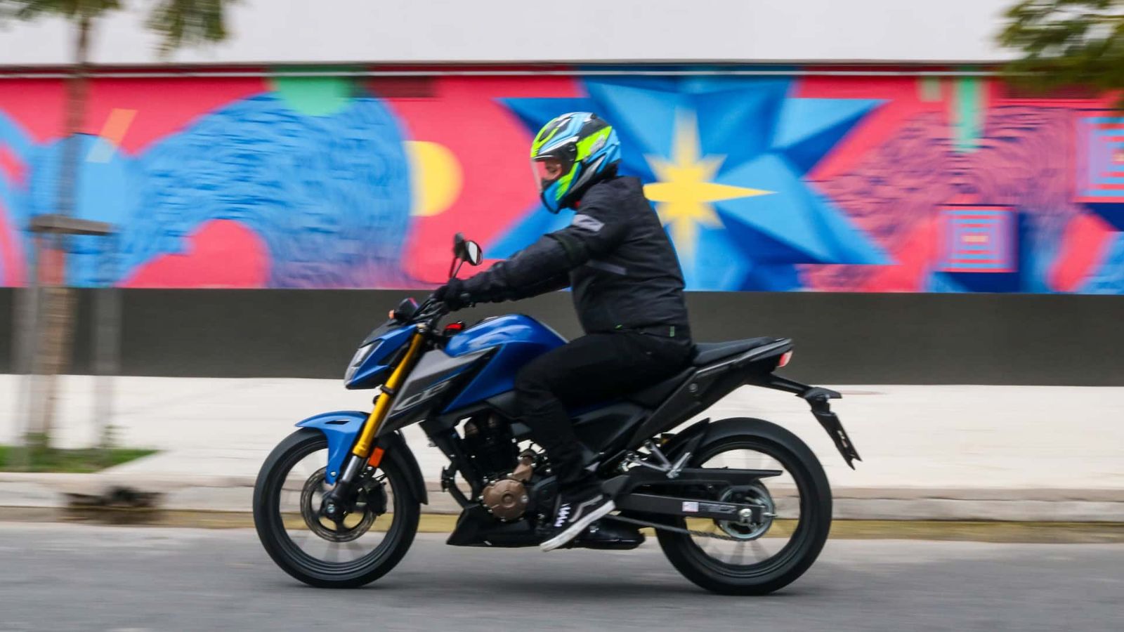 Honda CB300F Twister